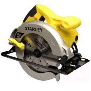 Дисковая пила Stanley STSC1618